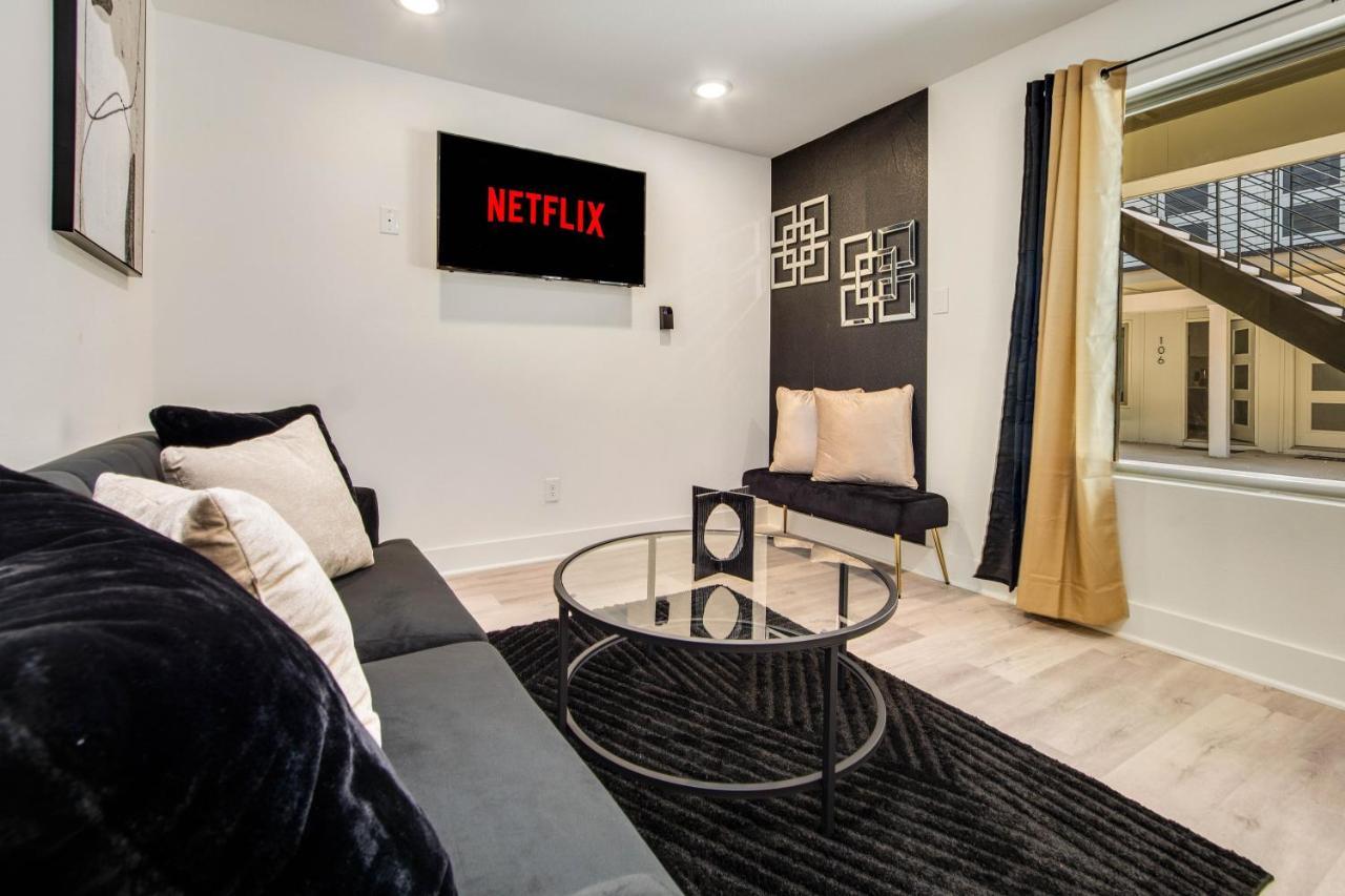 Queen Suite Near Downtown Free Parking ダラス エクステリア 写真