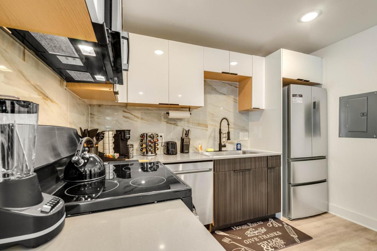 Queen Suite Near Downtown Free Parking ダラス エクステリア 写真